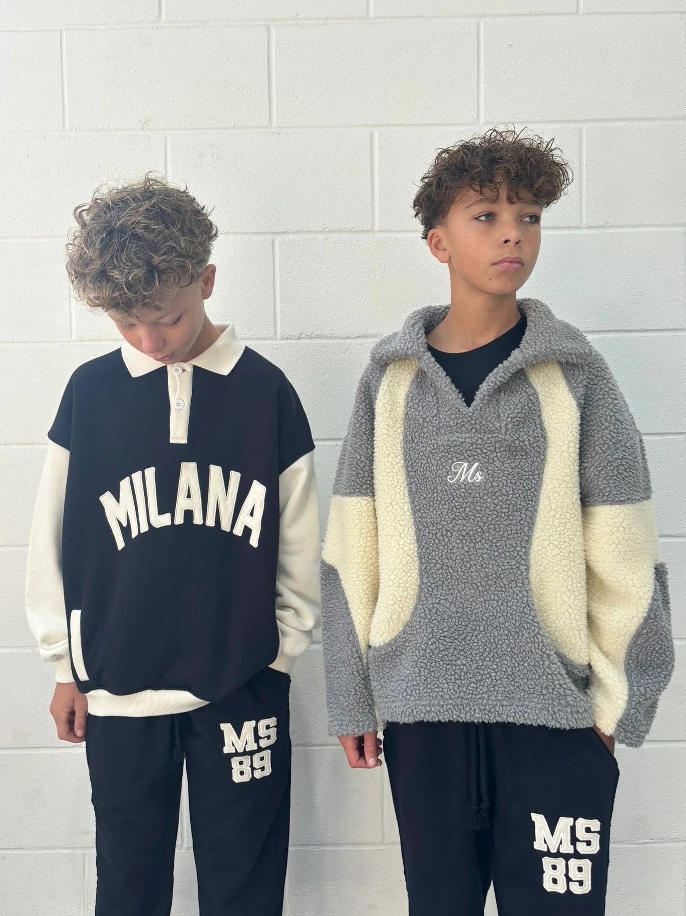 Beige & Grey Two Tone V Collar Kids Fleece. - Image 3
