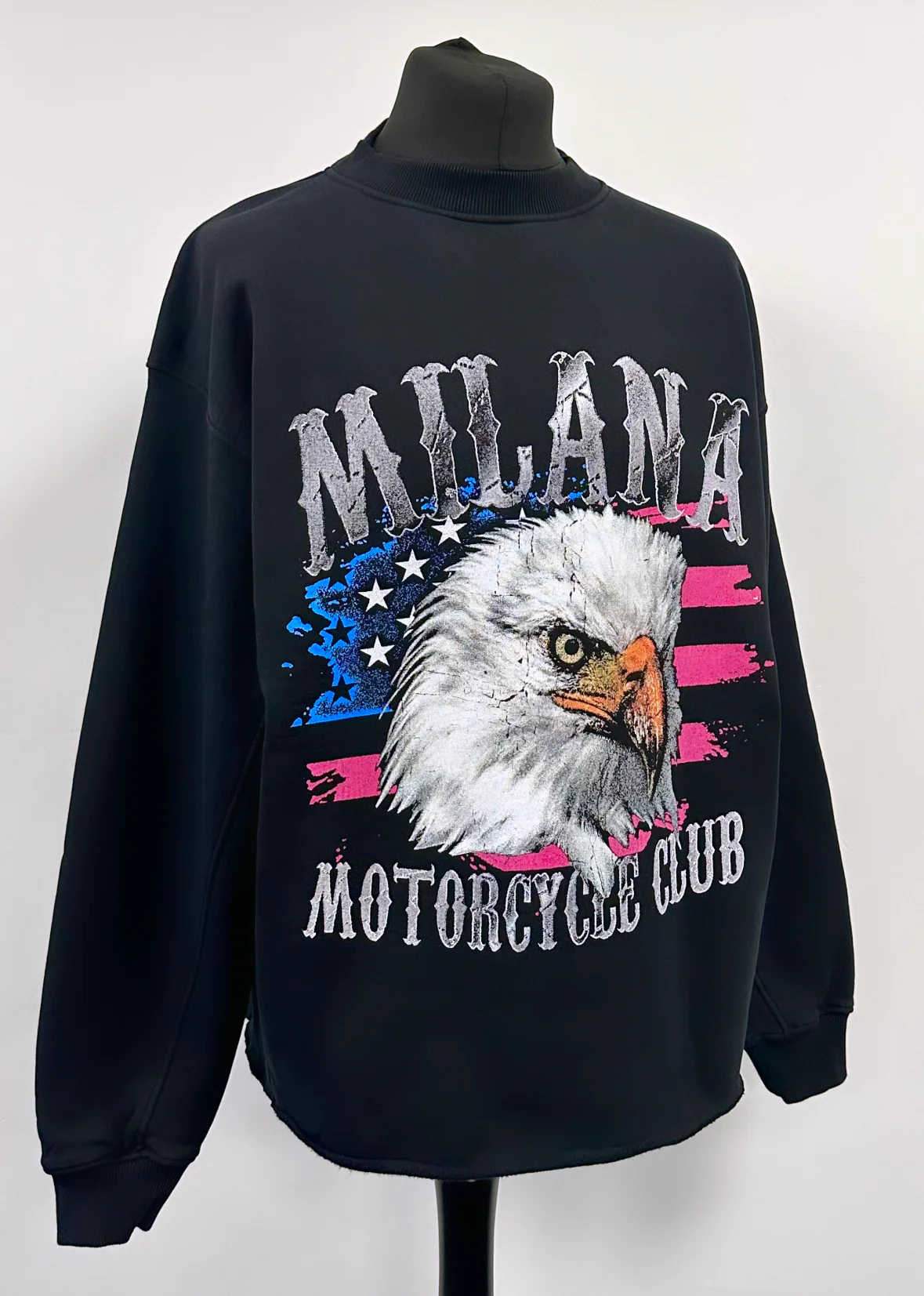 Black Heavyweight Vintage Open Hem Sweatshirt. - Image 3