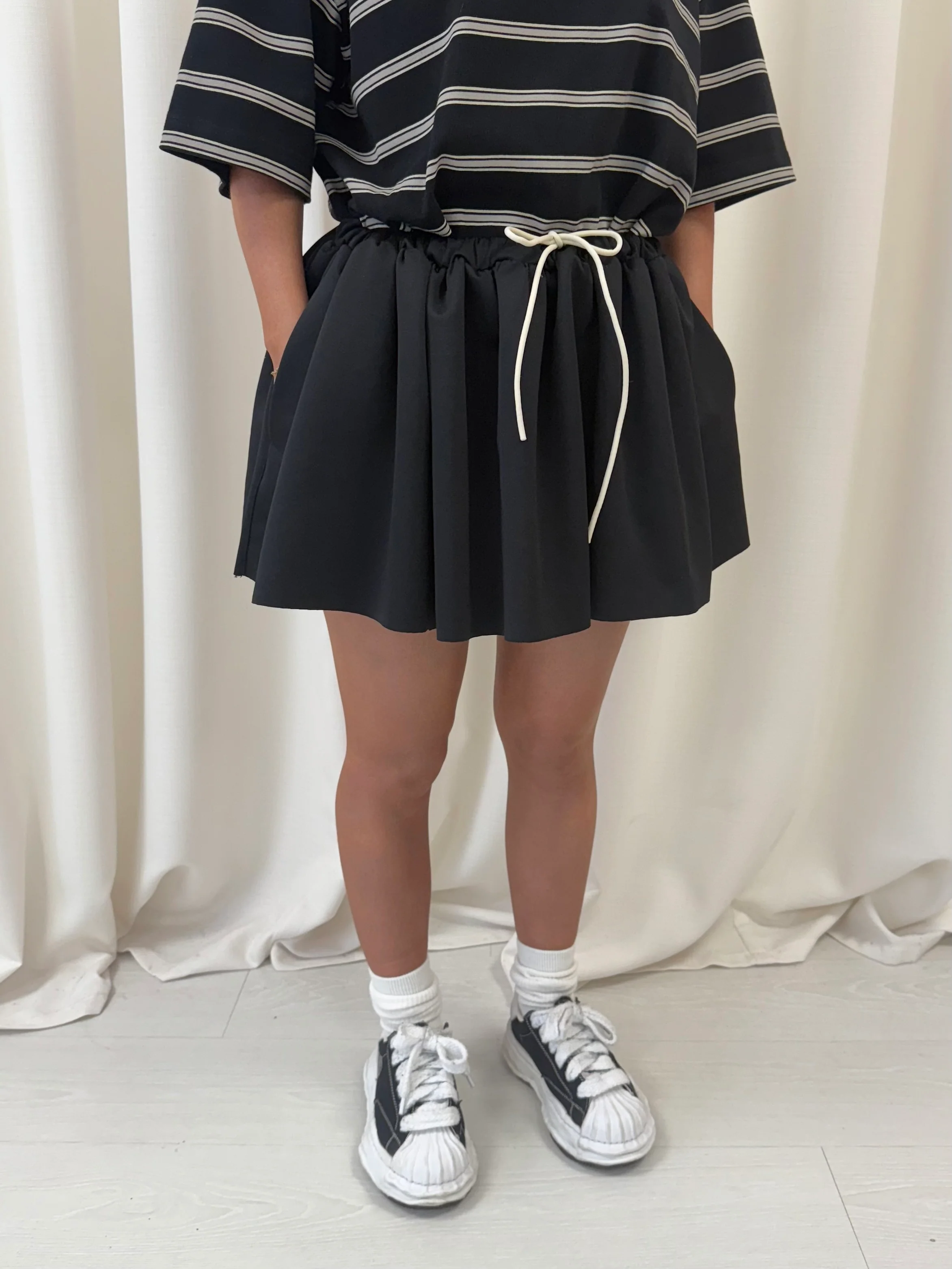 Black Wave Skirt. - Image 3