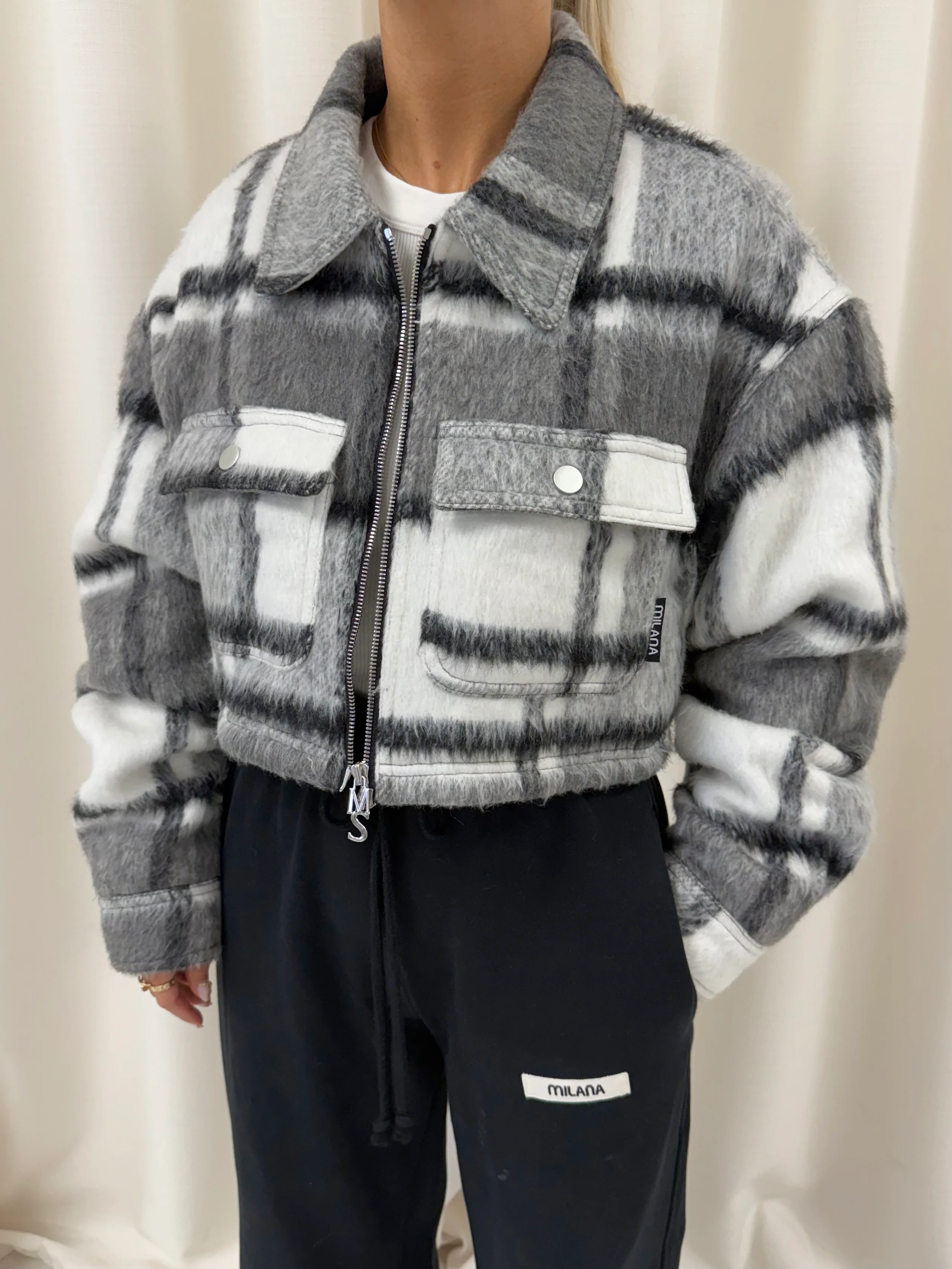 Charcoal Wool Check Cropped Flannel Trucker Jacket. - Image 3
