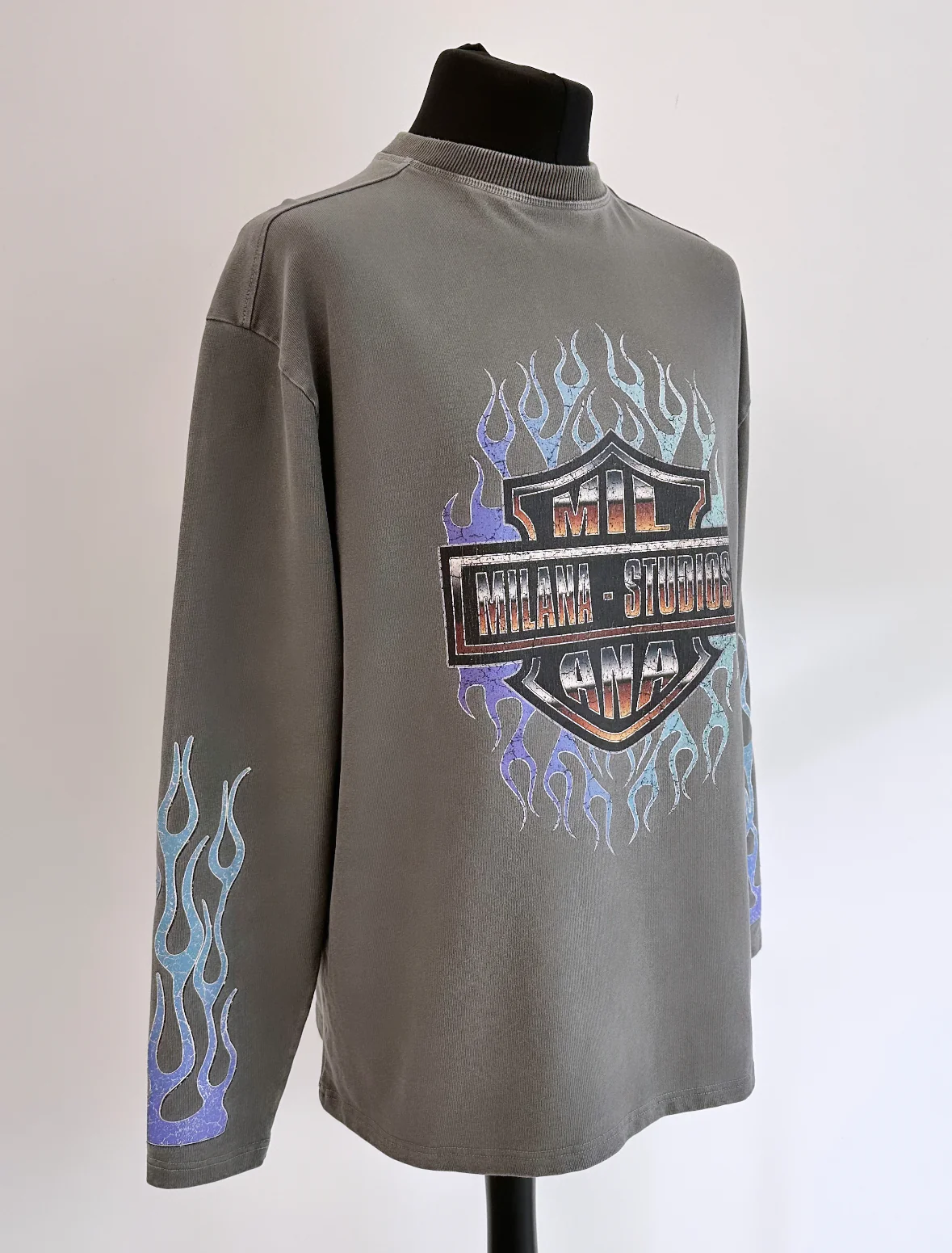 Charcoal Harley Heavyweight Long-sleeve T-shirt. - Image 3