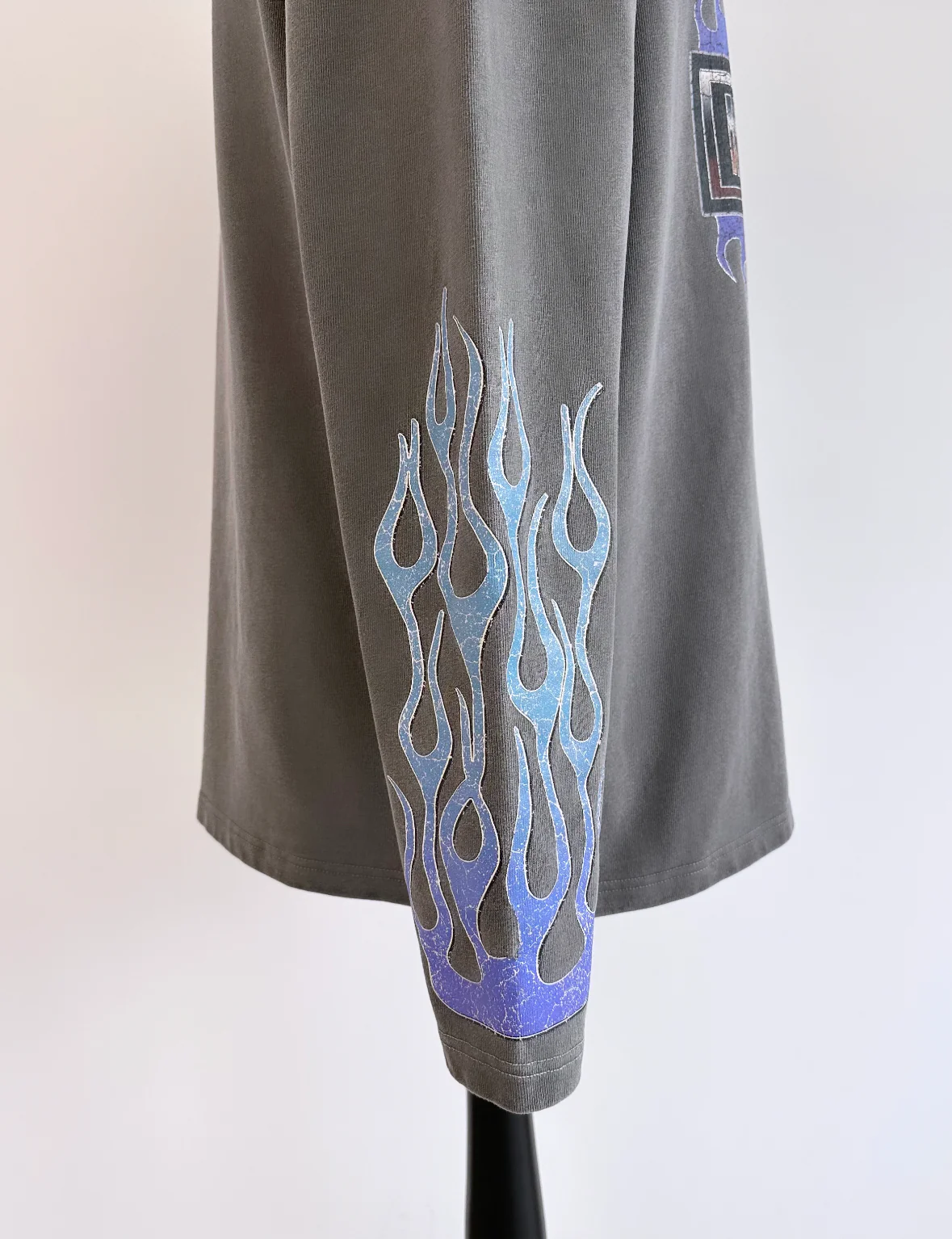 Charcoal Harley Heavyweight Long-sleeve T-shirt. - Image 5