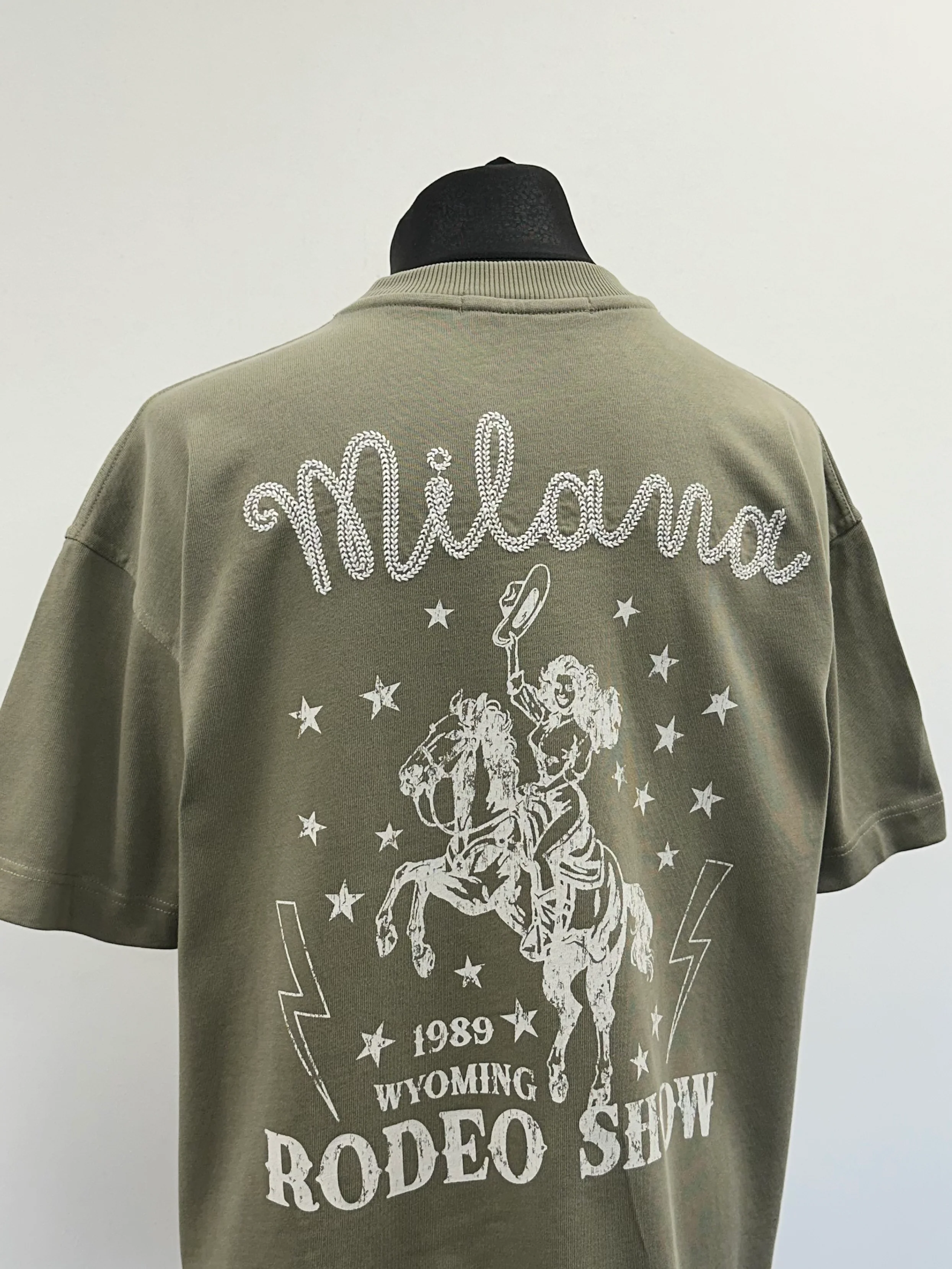 Cool Khaki Rodeo Show Heavyweight T-shirt. - Image 3