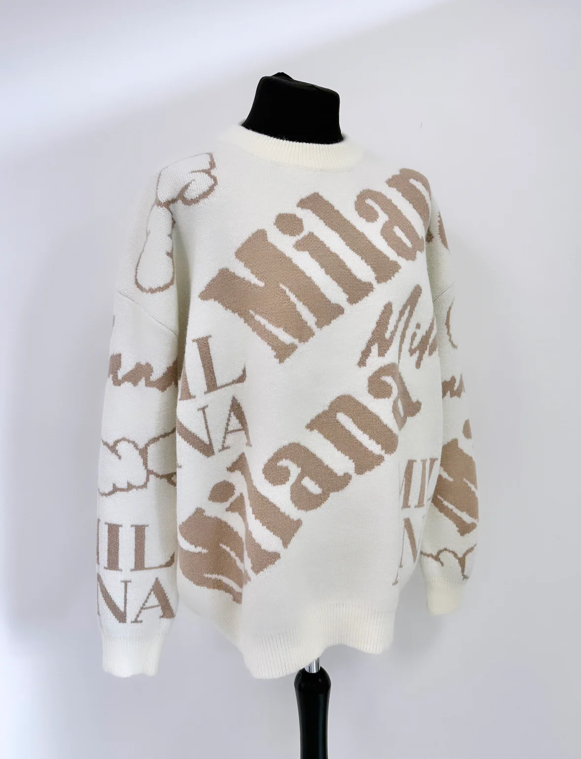 Cream All Over Heavyweight Knit Sweatshirt. - Image 3