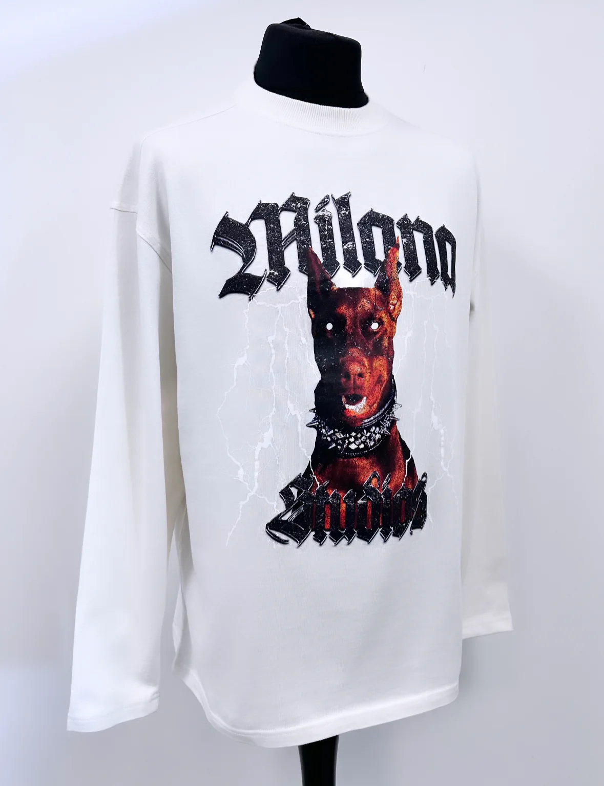 Cream Heavyweight Graphic Long Sleeve T-shirt. - Image 3