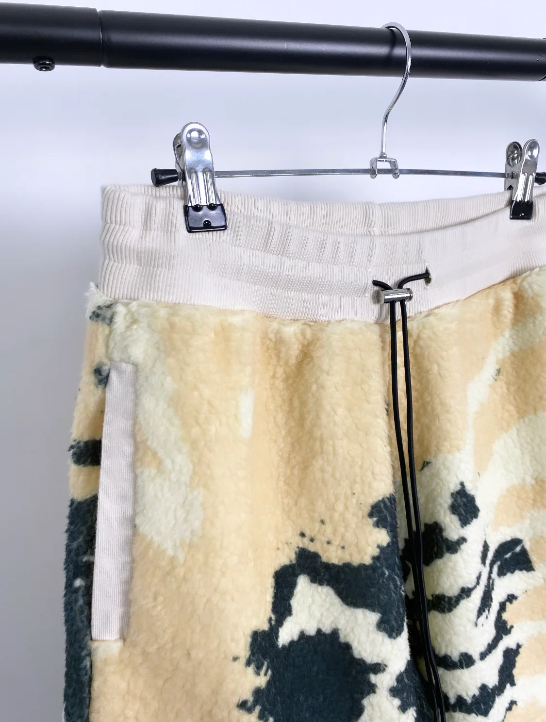 Fleece Shorts. - Image 3