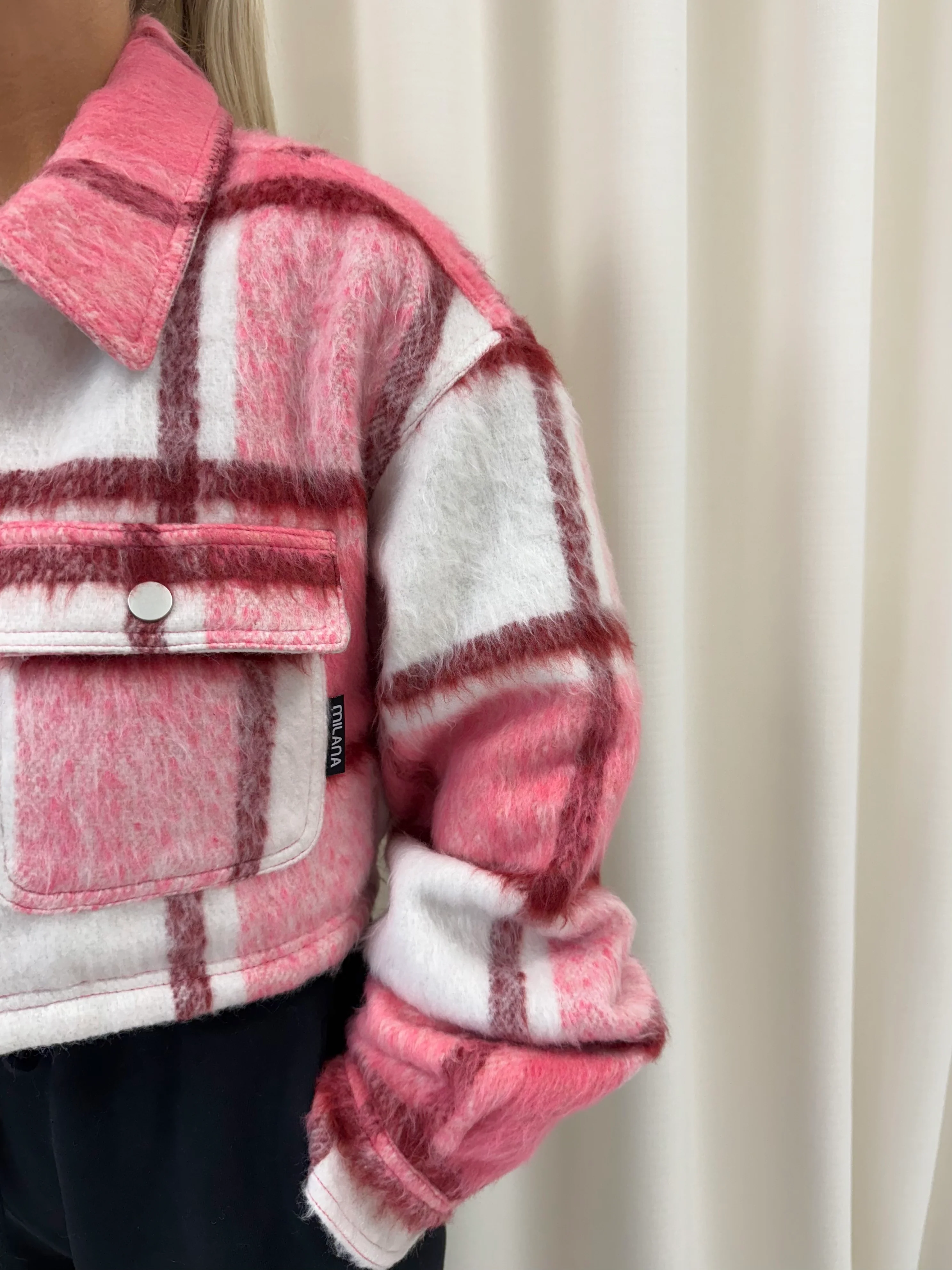 Pink Wool Check Cropped Flannel Trucker Jacket. - Image 4