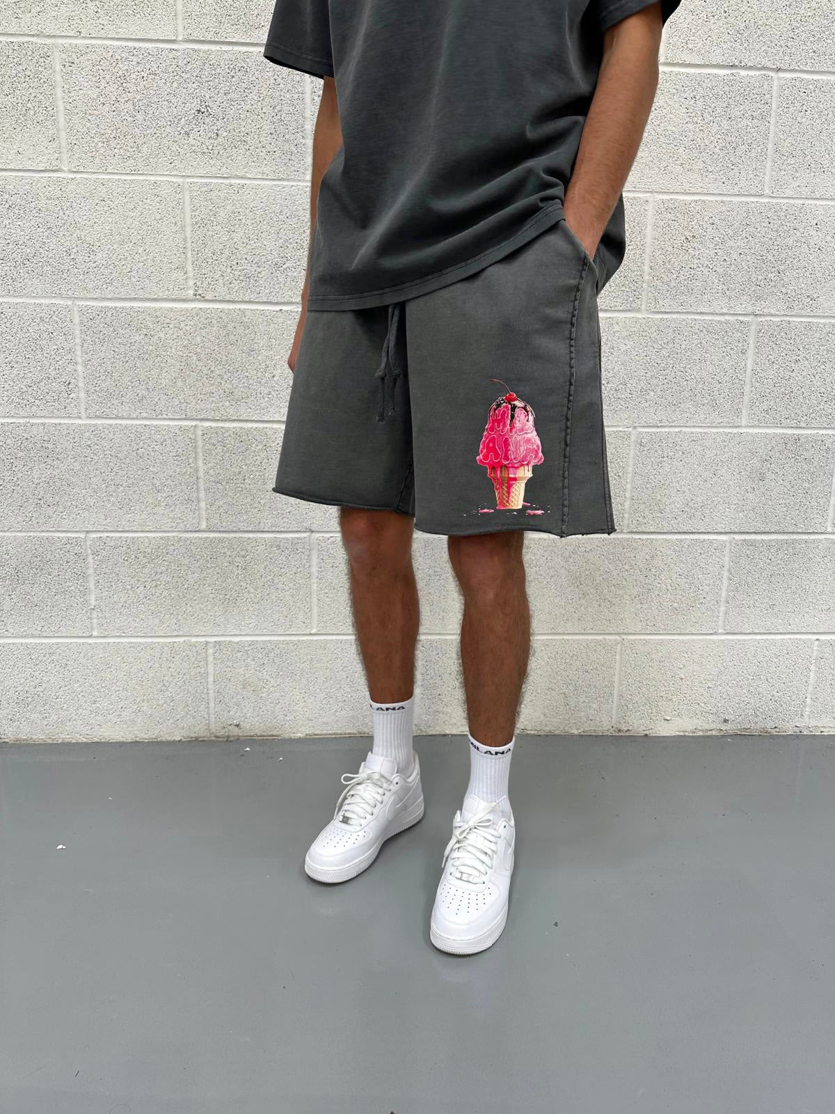 Washed Black Ice Cream Relaxed Shorts. - Image 3
