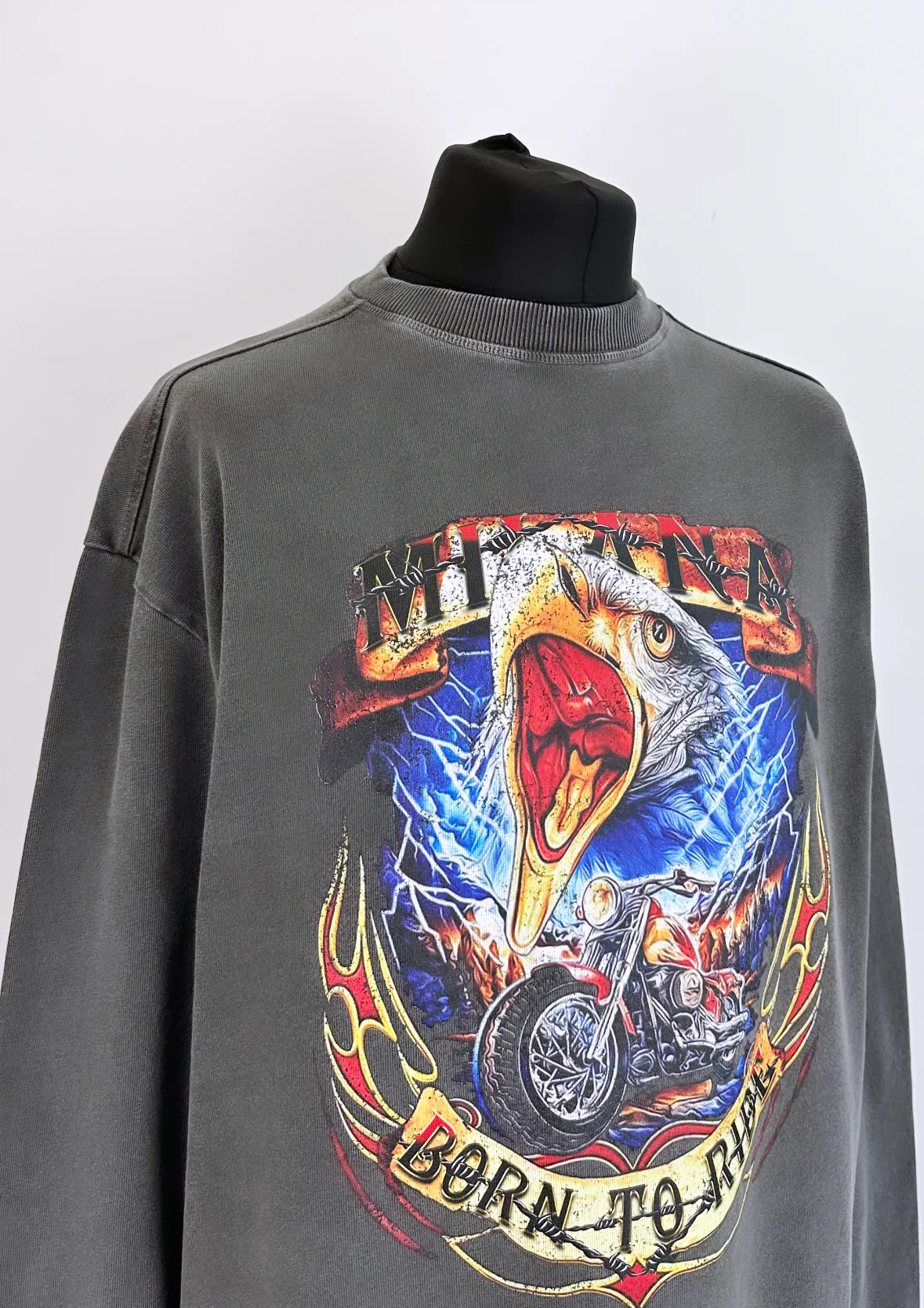 Washed Charcoal Heavyweight Eagle Long Sleeve T-shirt. - Image 4