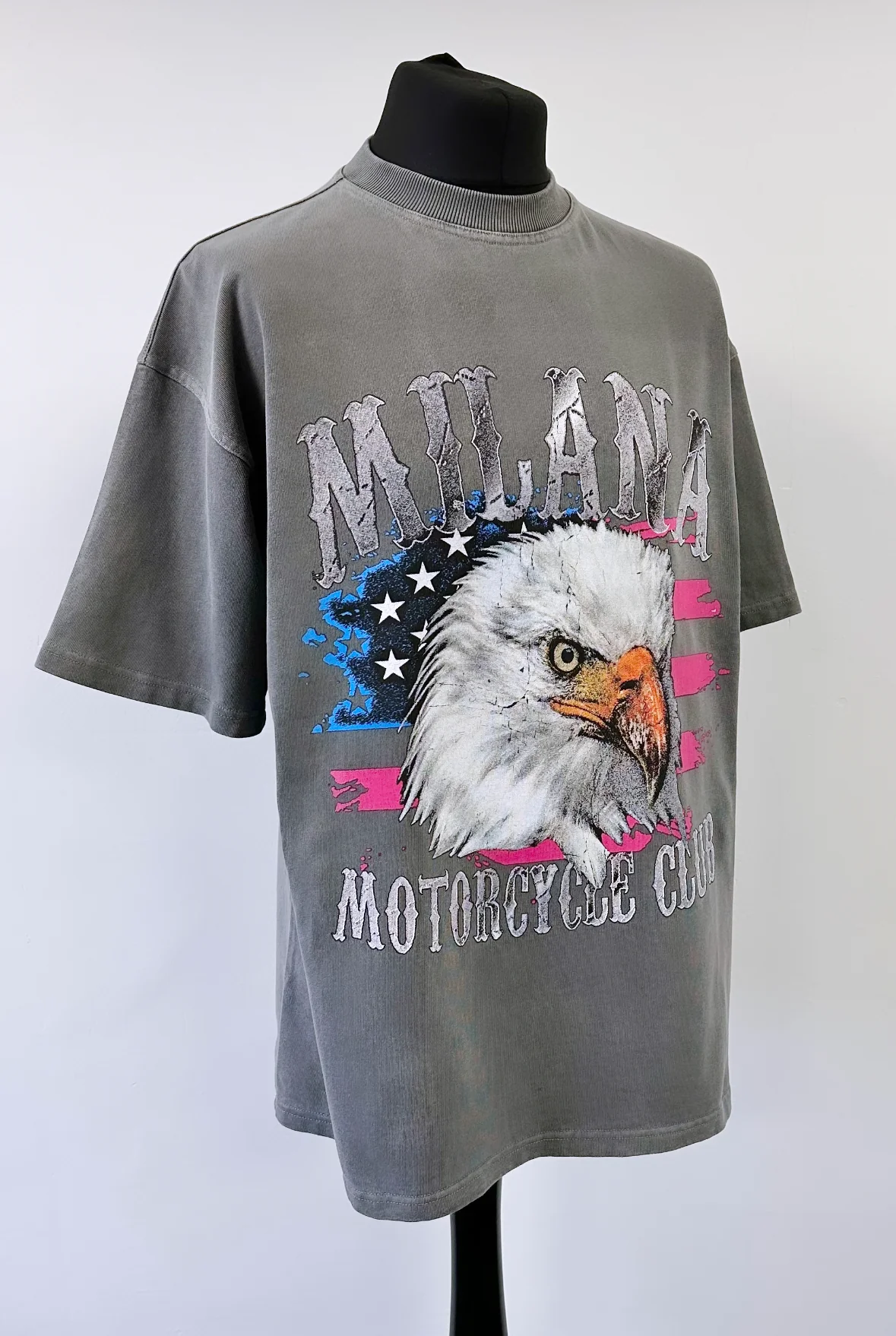 Washed Charcoal Heavyweight Vintage T-shirt. - Image 3