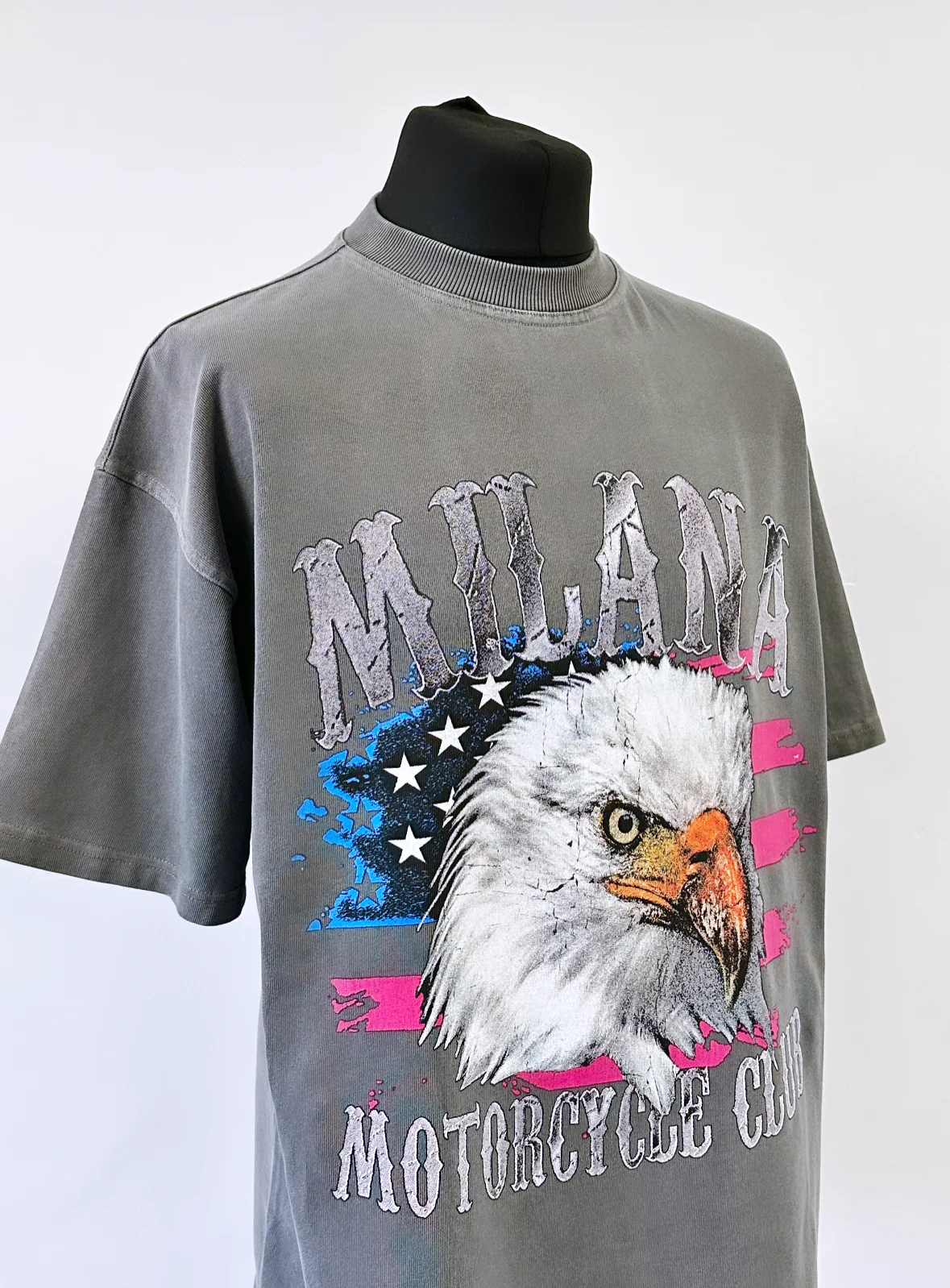 Washed Charcoal Heavyweight Vintage T-shirt. - Image 4