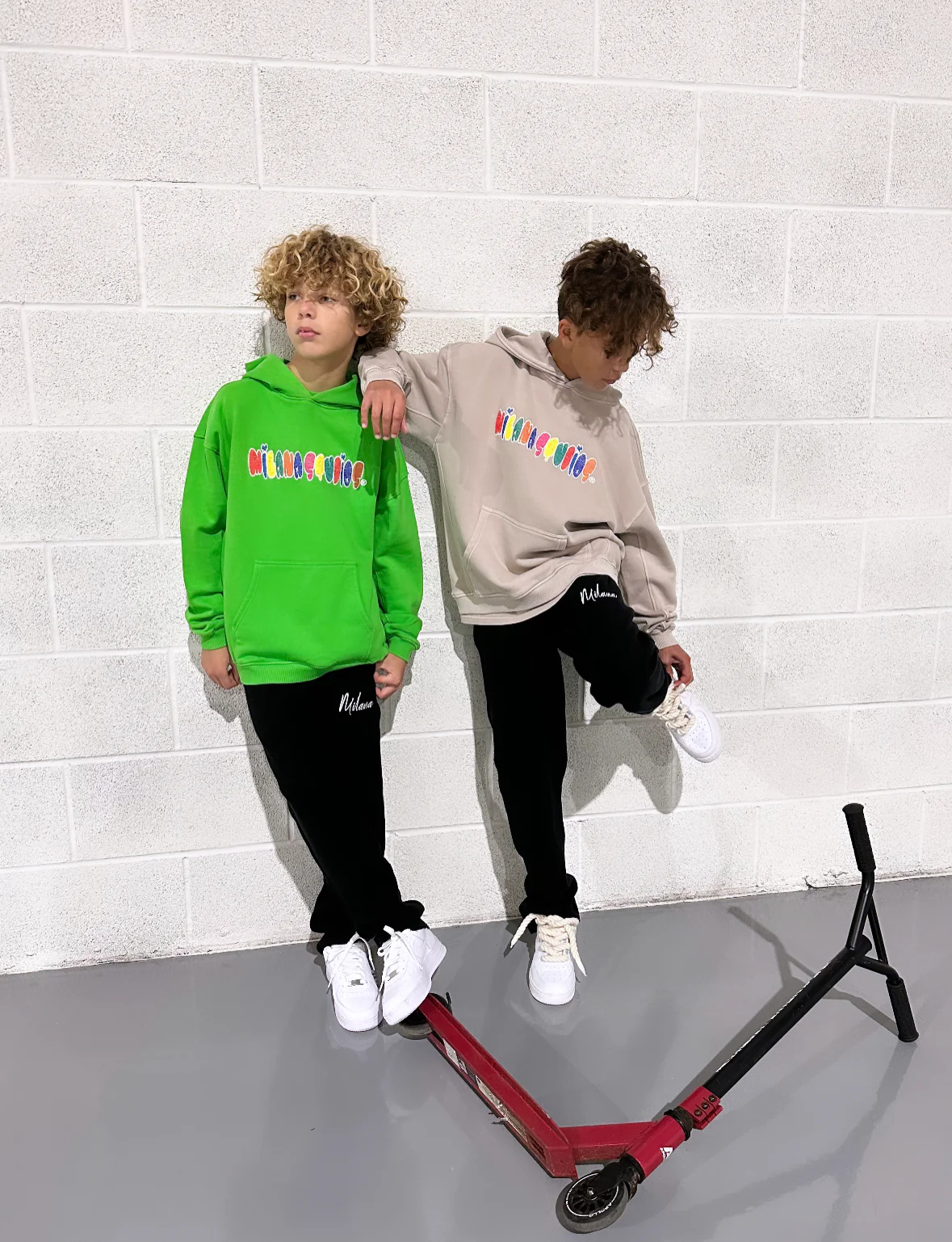 Washed Green Bubble Kids Hoodie. - Image 3