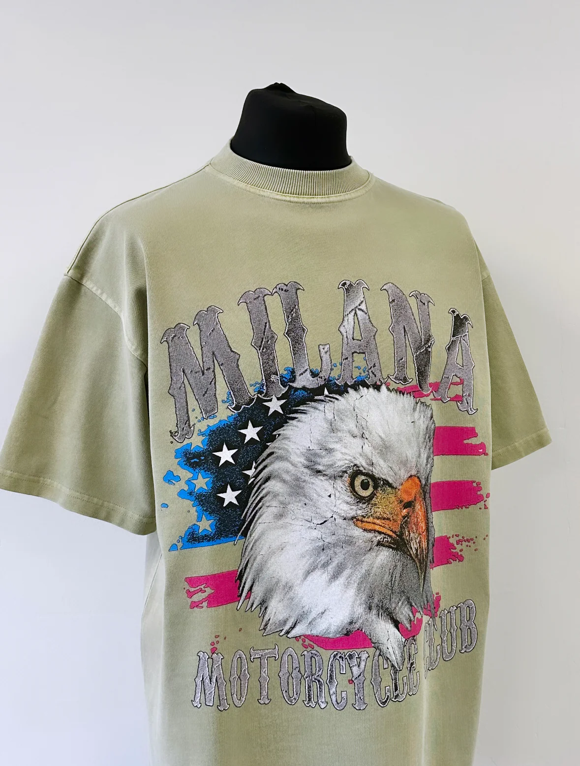 Washed Khaki Heavyweight Vintage T-shirt. - Image 4