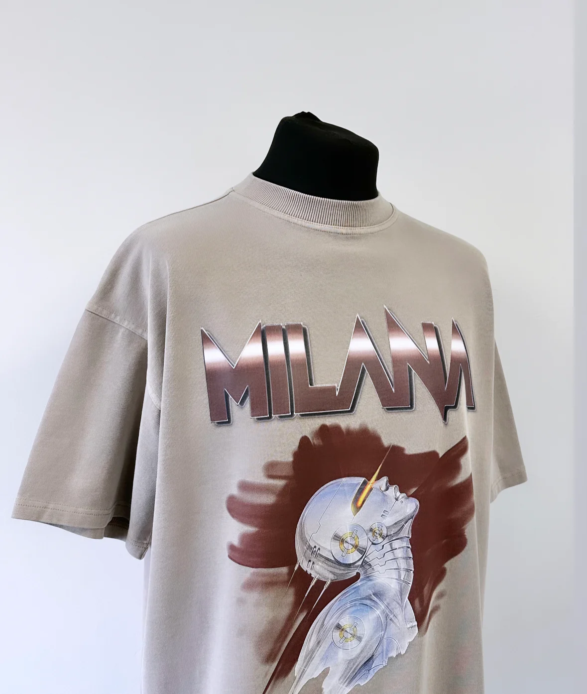 Washed Taupe Graphic Heavyweight T-shirt. - Image 4