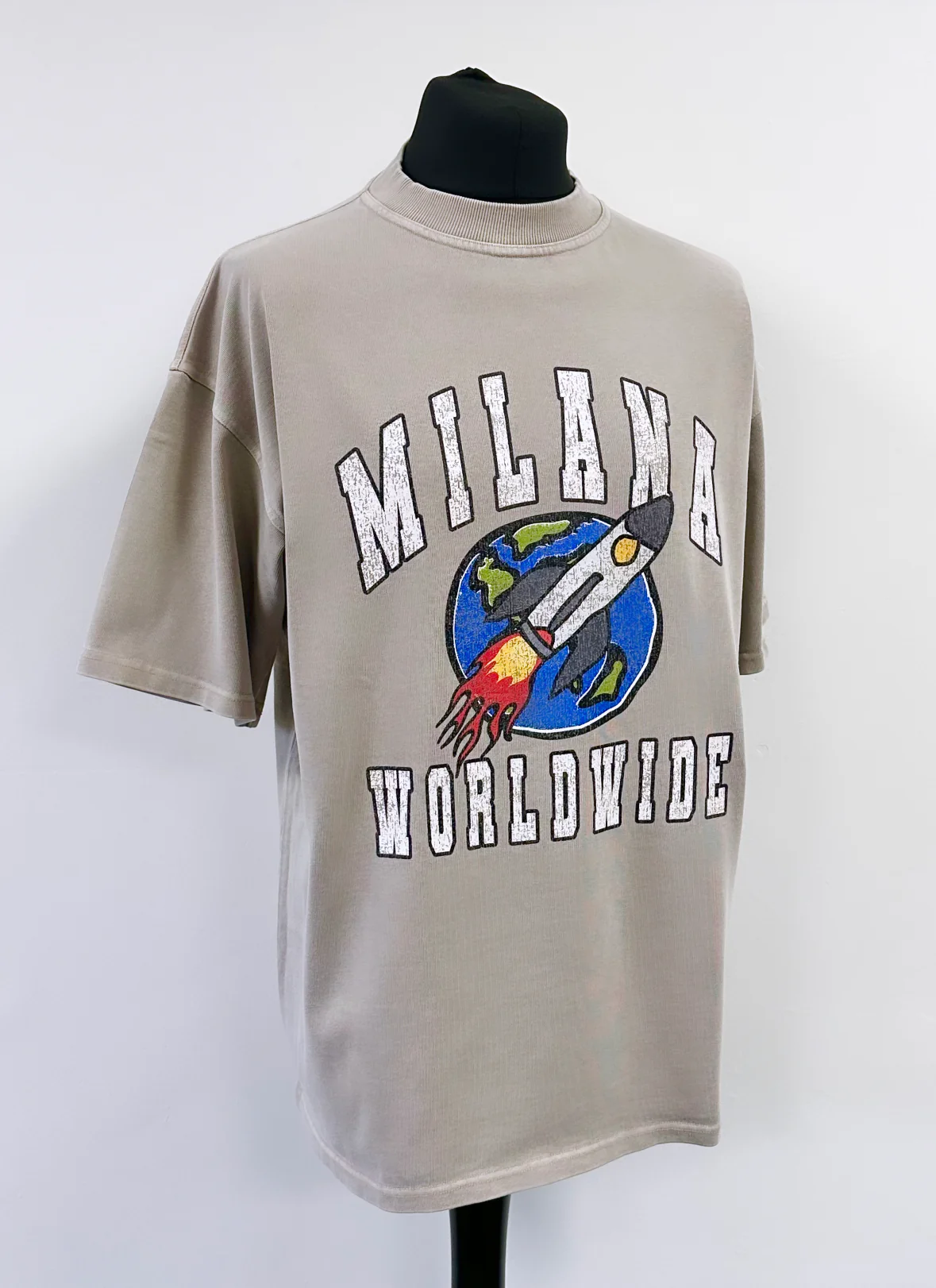 Washed Taupe Worldwide Heavyweight T-shirt. - Image 3