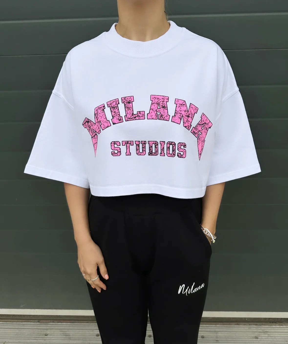 White Arch Cropped Heavyweight T-shirt. - Image 3