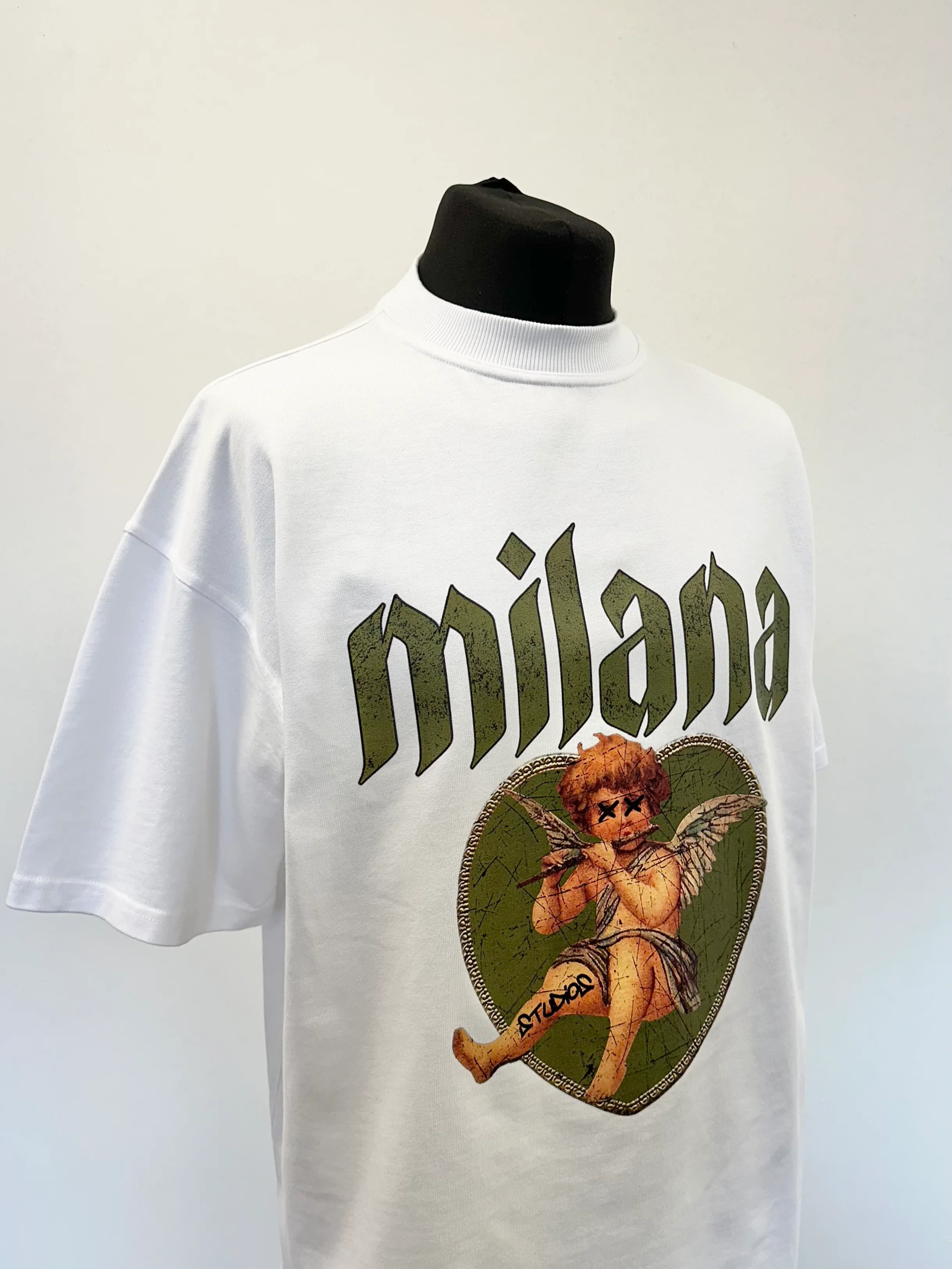 White Cherub Heavyweight T-shirt. - Image 4
