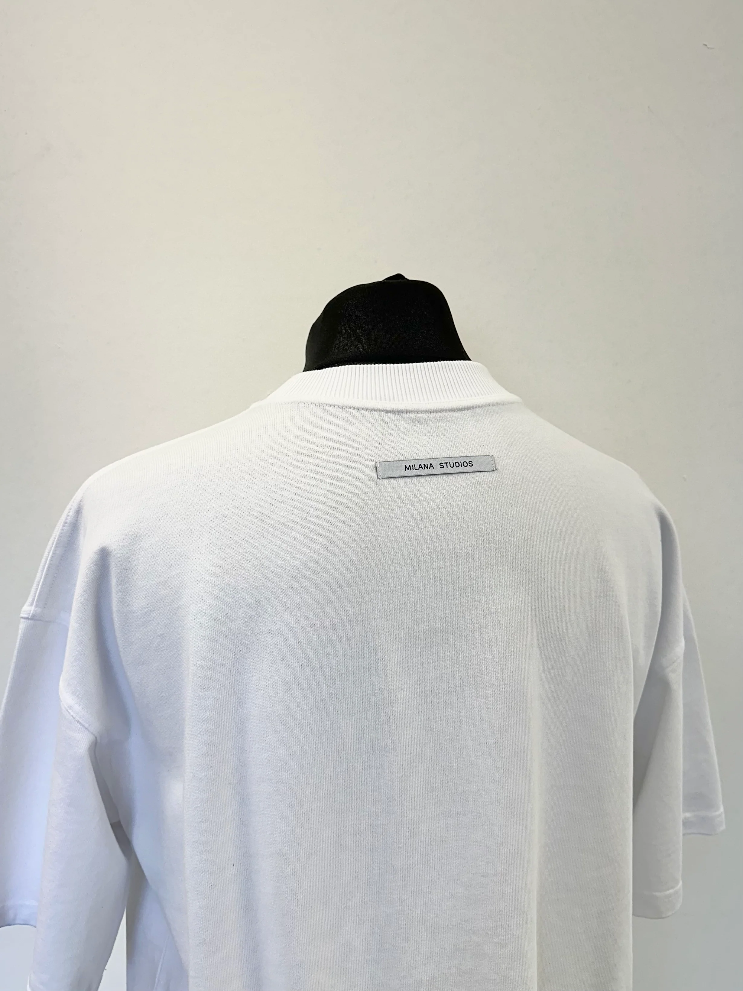 White Cherub Heavyweight T-shirt. - Image 5